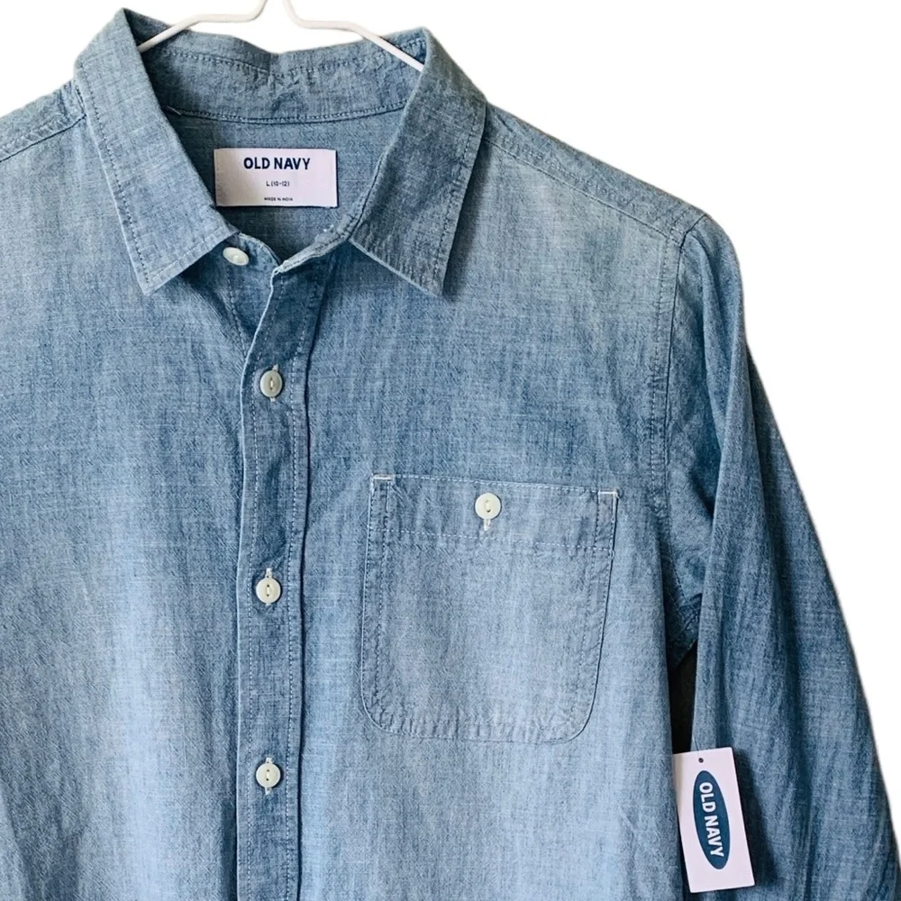 OLD NAVY Boy’s Chambray Blue‎ Button Down Shirt | Size Large 10-12 | NEW